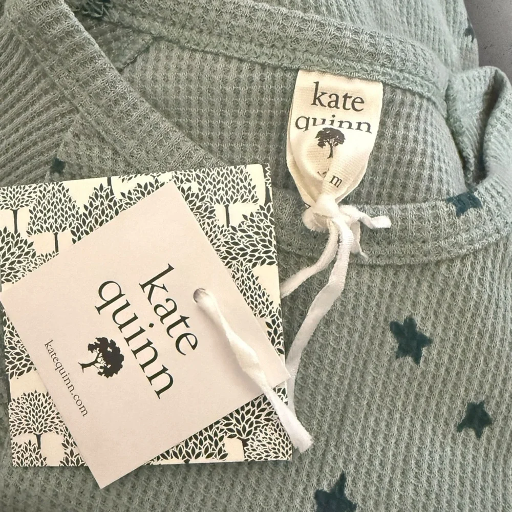 NWT Kate Quinn green Thermal Stars and Moon Pajama Set 12-18M